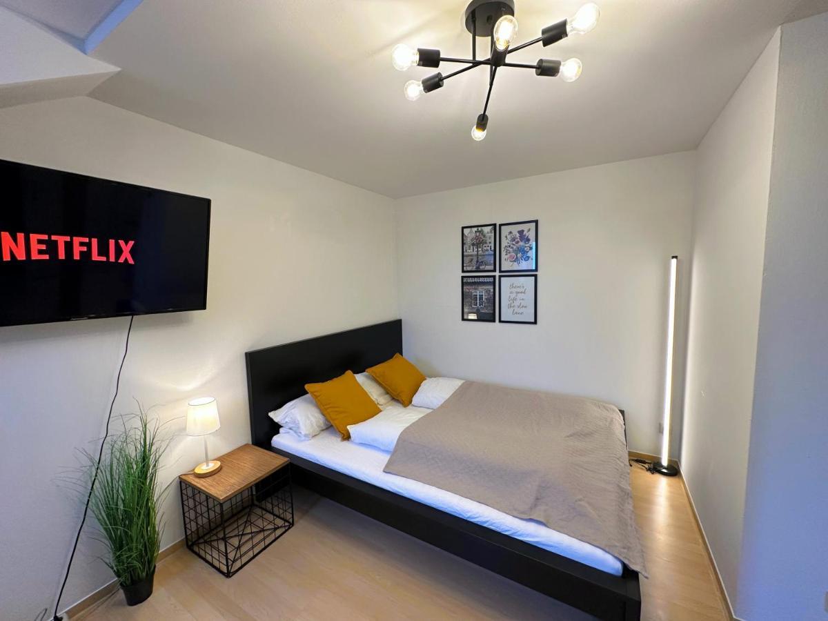 Gemuetliche, Charmante Ferienwohnung Naehe Zentrum Plauen Luaran gambar